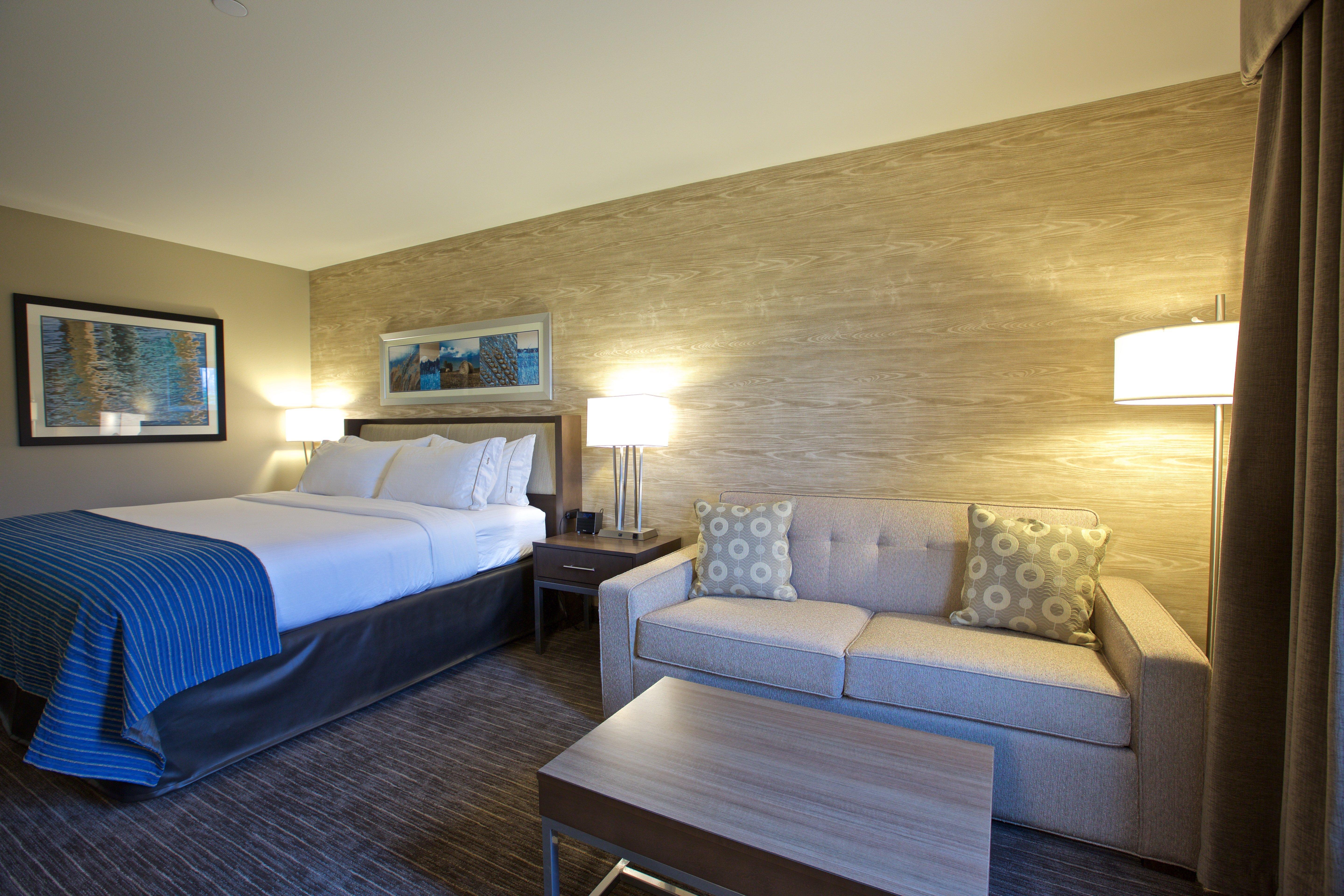 Holiday Inn Express Fargo Sw I94 Medical Center, An Ihg Hotel Экстерьер фото