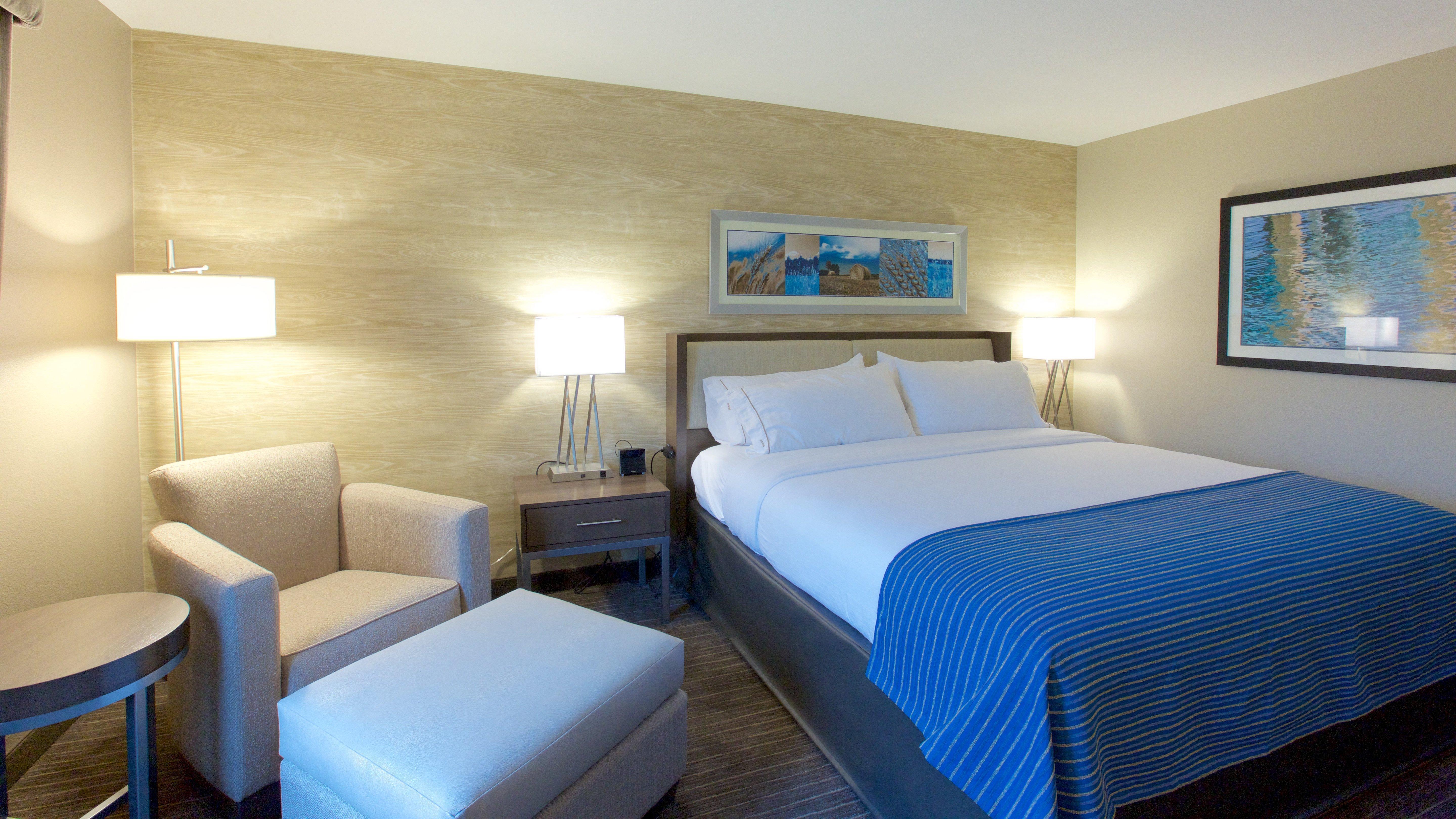 Holiday Inn Express Fargo Sw I94 Medical Center, An Ihg Hotel Экстерьер фото