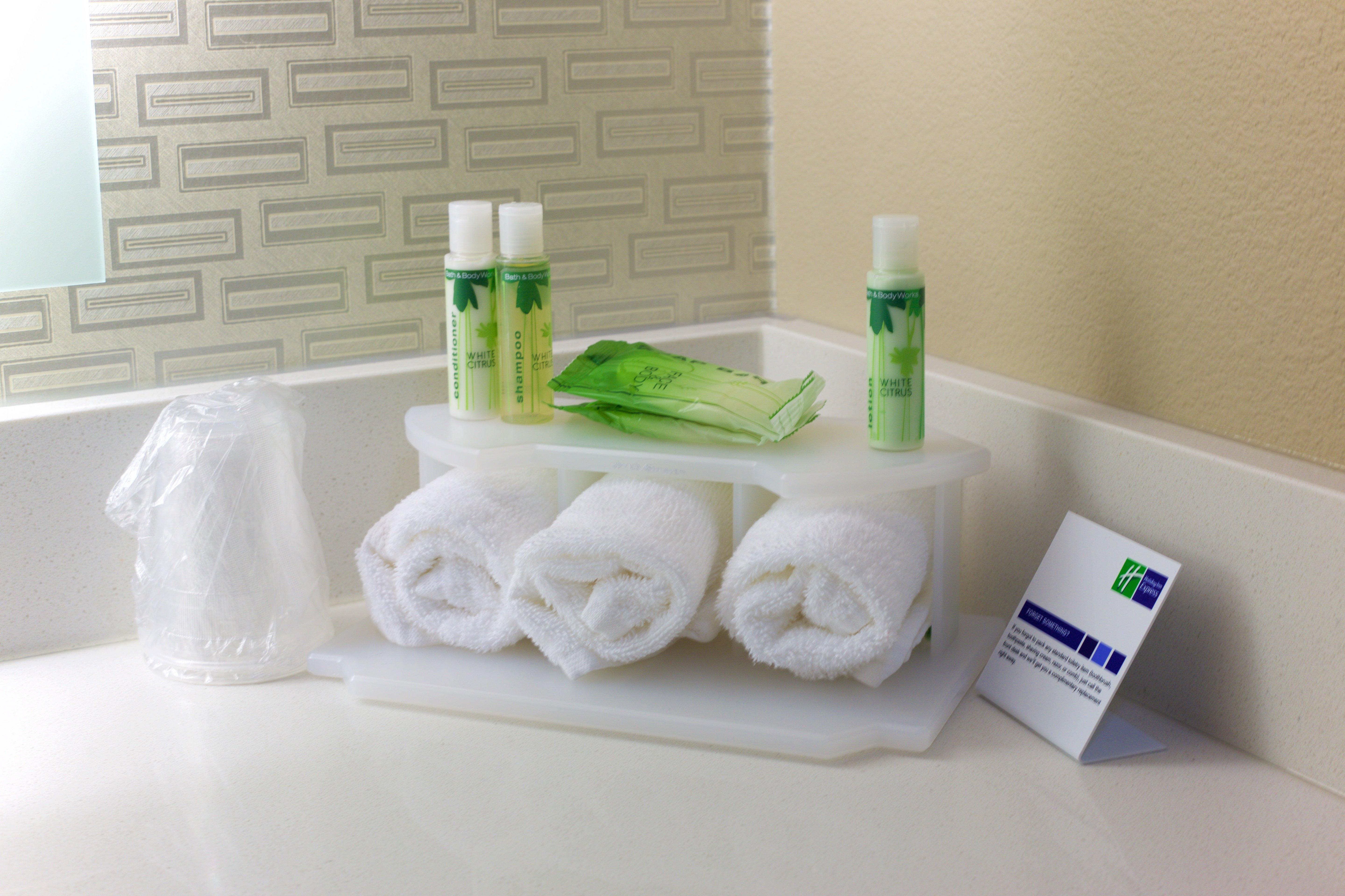 Holiday Inn Express Fargo Sw I94 Medical Center, An Ihg Hotel Экстерьер фото