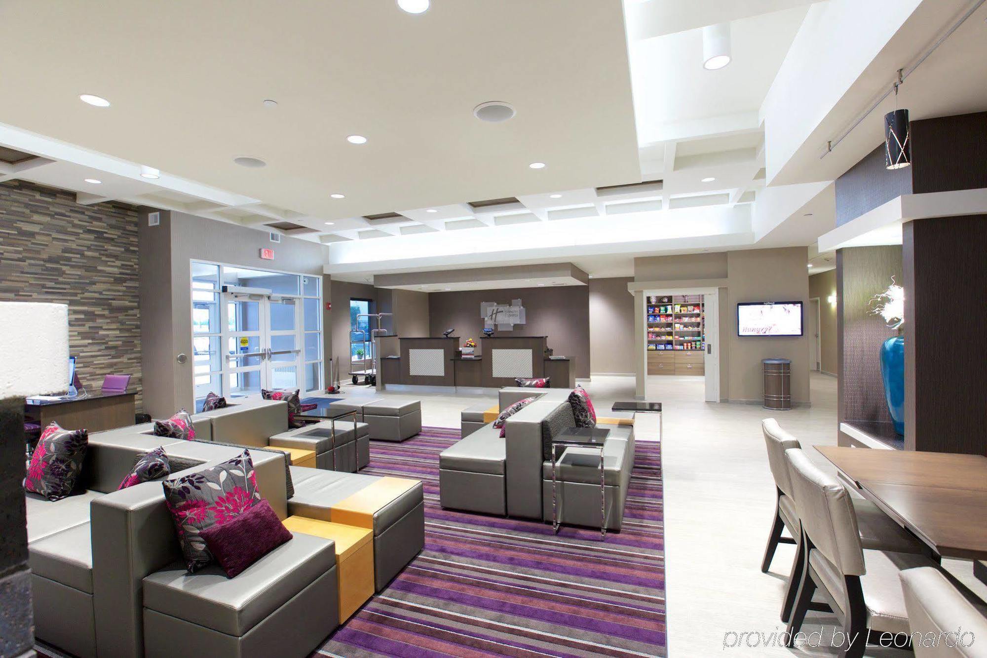 Holiday Inn Express Fargo Sw I94 Medical Center, An Ihg Hotel Экстерьер фото